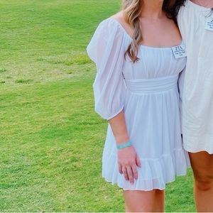 Lucy in the sky. White dress. Size small